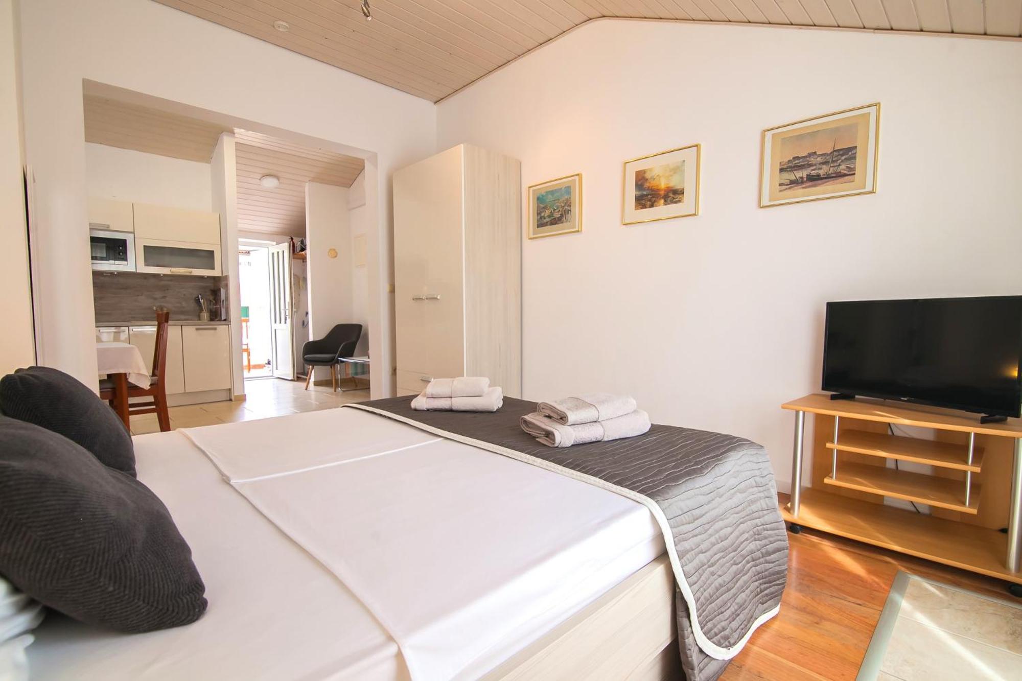 Helvetia Sunny Apartments Bol Luaran gambar